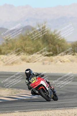 media/Dec-07-2025-CVMA (Sun) [[3e7d2de5dc]]/Race 9-Formula UL Shootout/